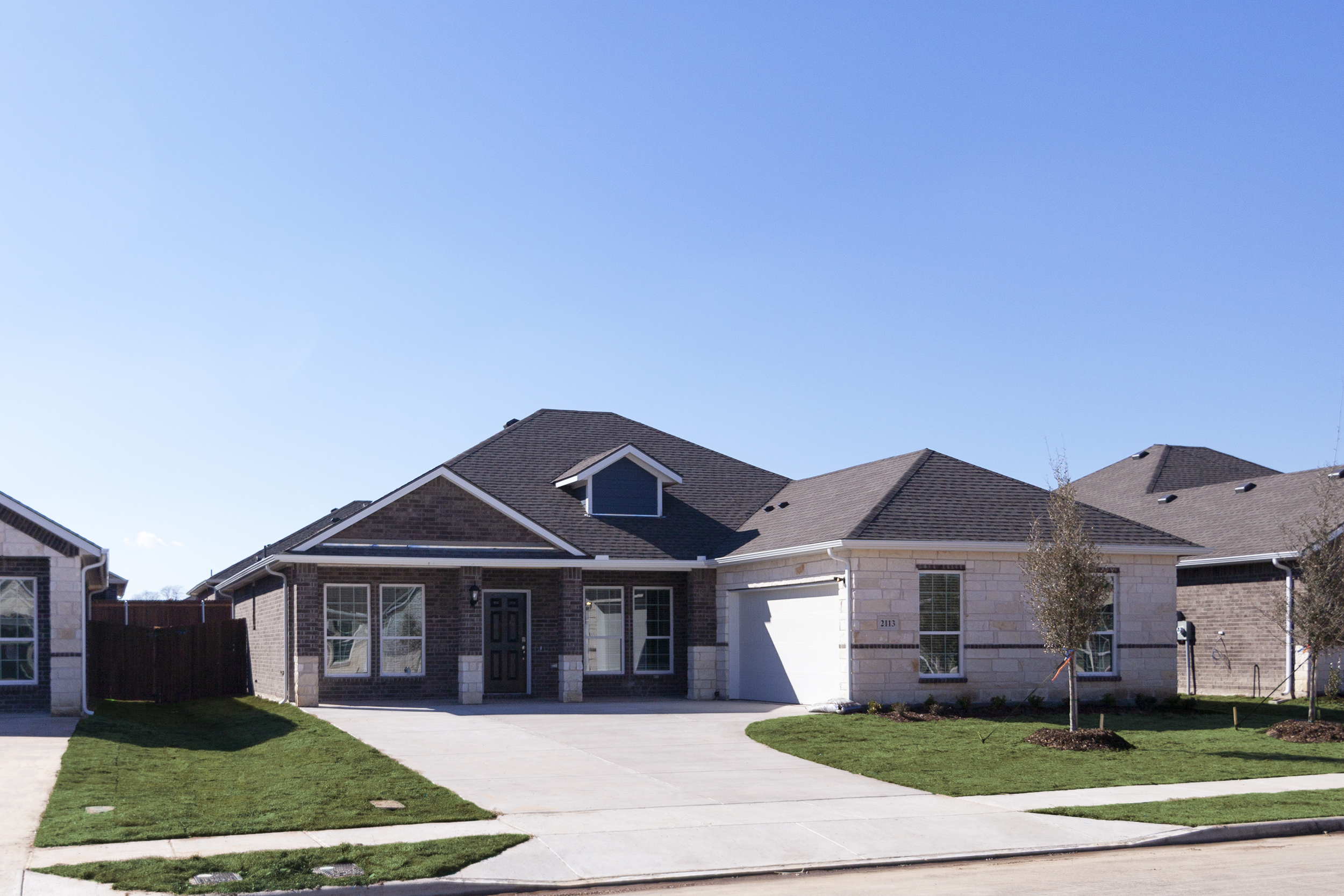 2113 Nutmeg Way