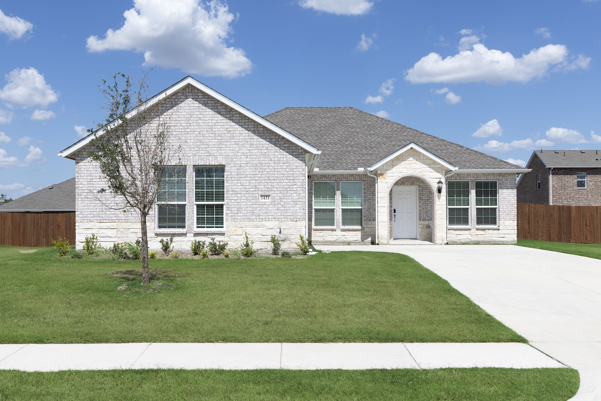1431 Cedarhurst Drive