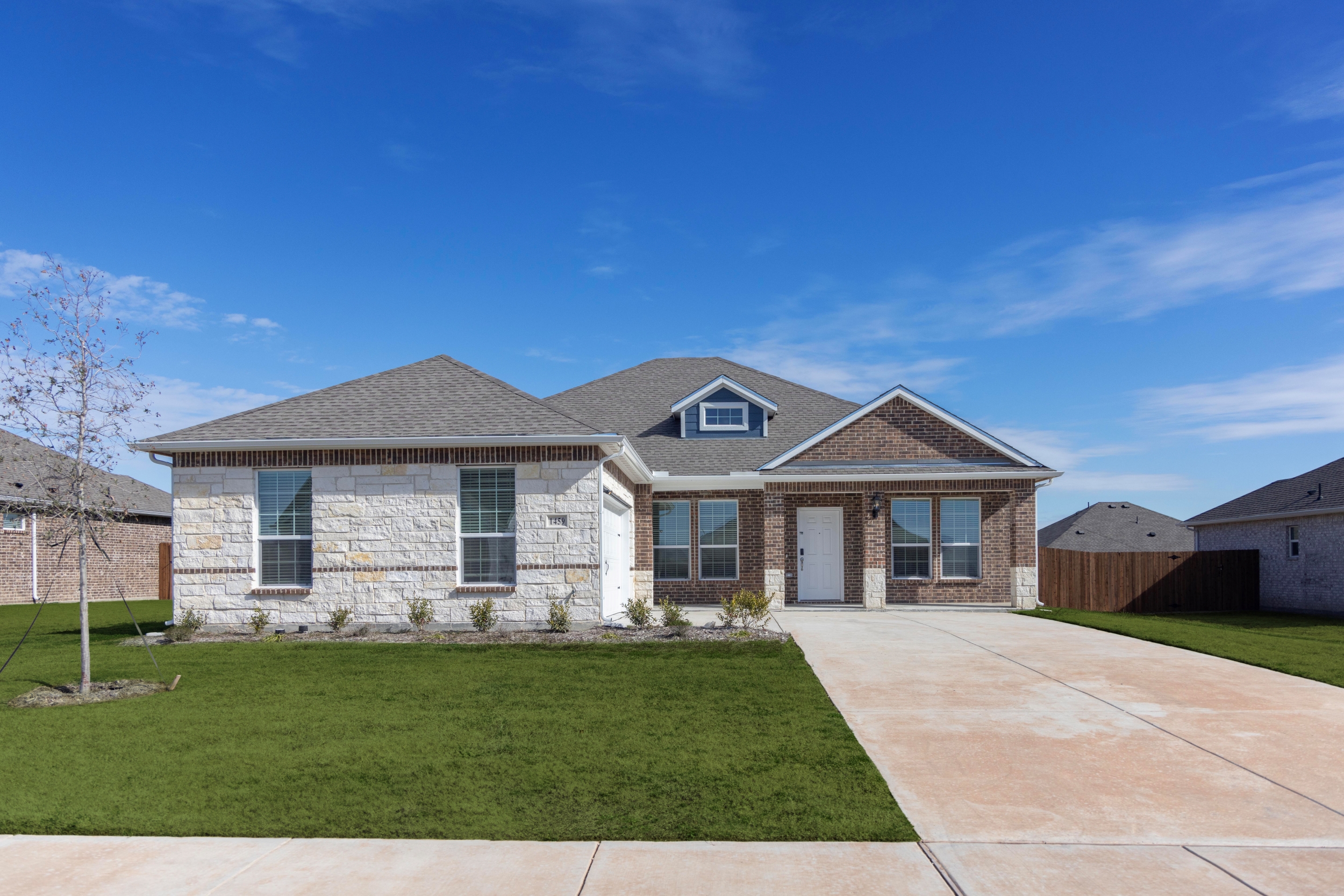 1459 Lakebrook Dr.